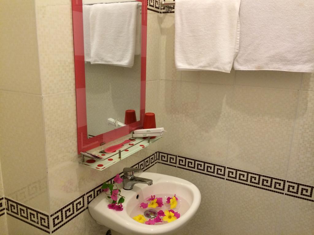 Bao Tien Mini Hotel Phan Thiet Exterior photo